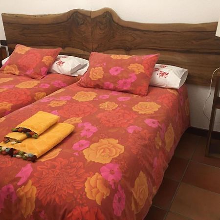 Linares de Riofrío Casa Rural La Cuadraa المظهر الخارجي الصورة
