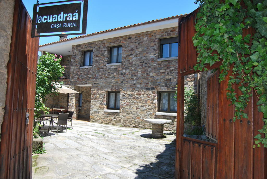 Linares de Riofrío Casa Rural La Cuadraa الغرفة الصورة